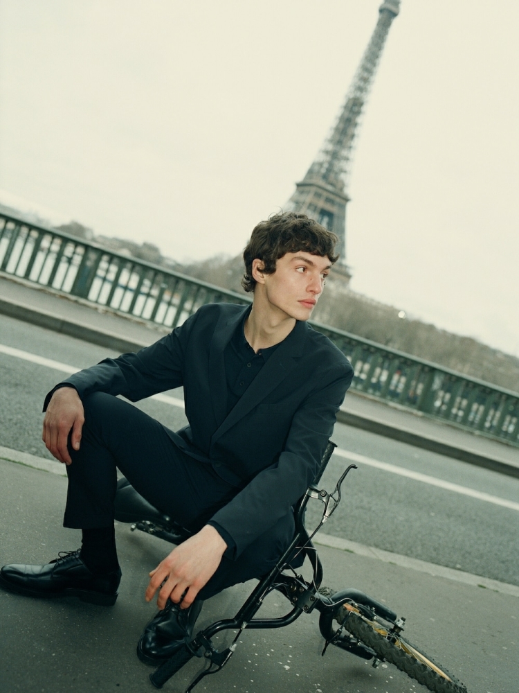 City — Massimo Dutti