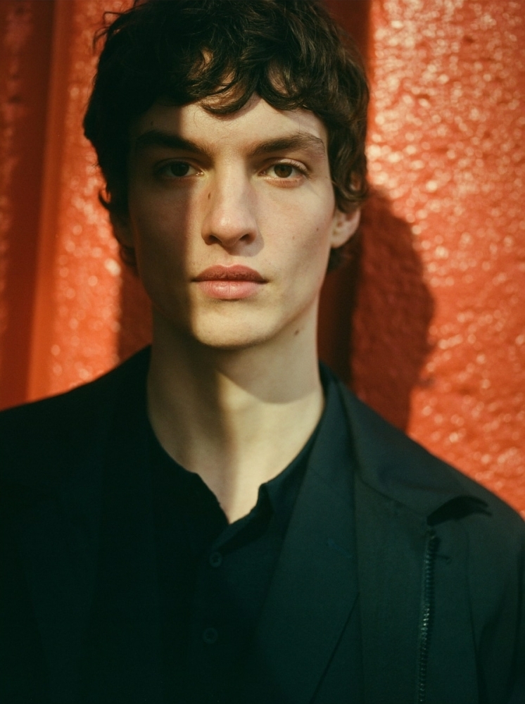 City — Massimo Dutti