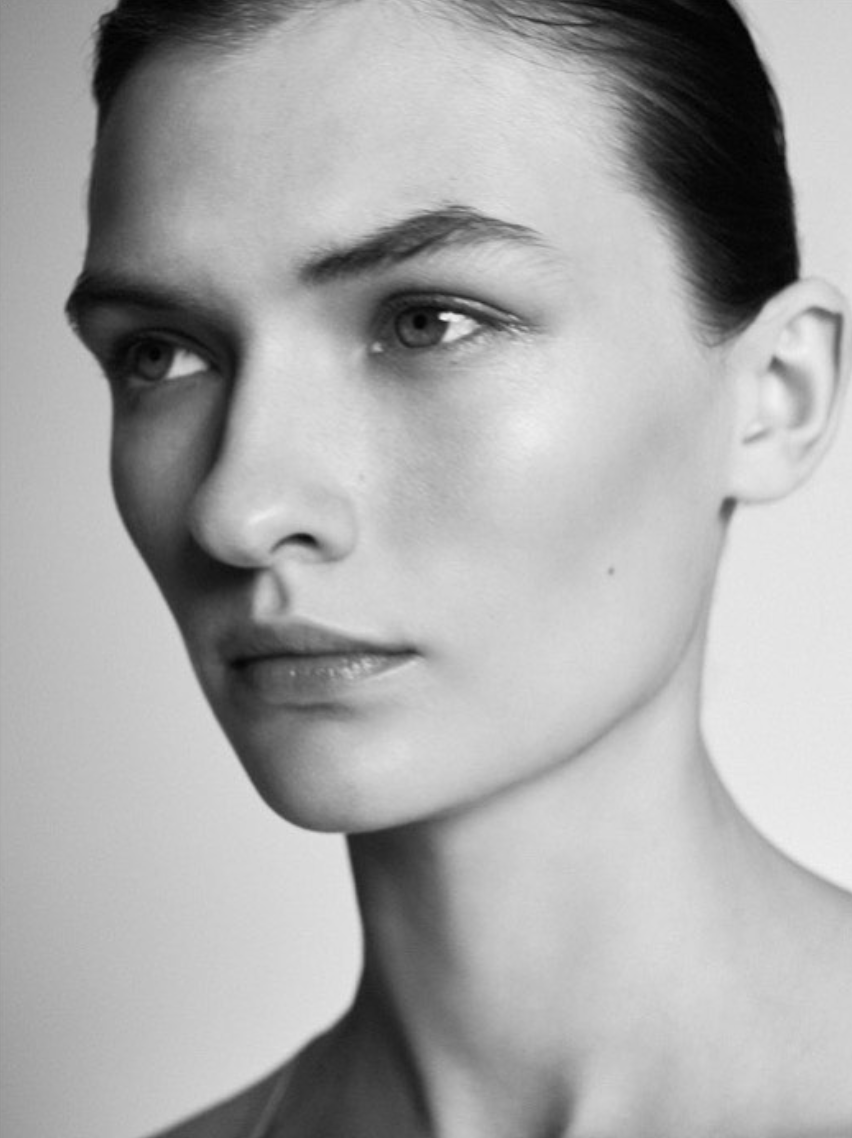 Lara Mullen