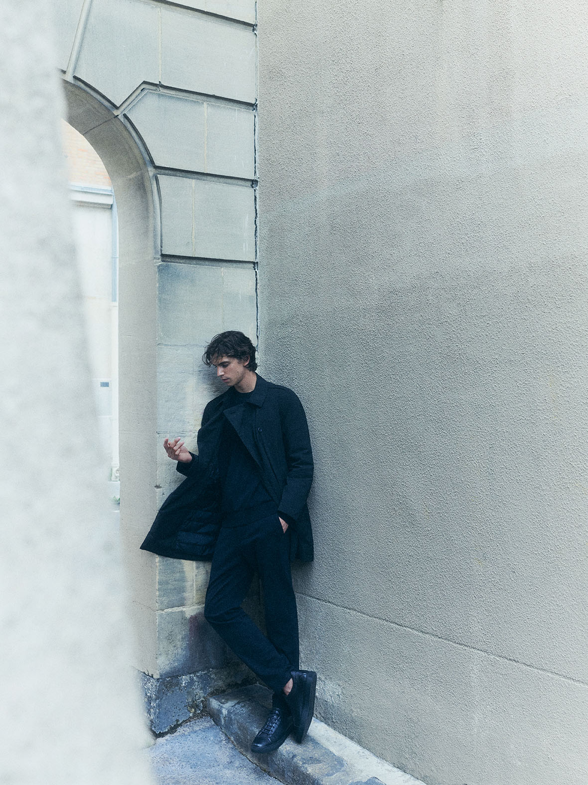 Antique Row — Massimo Dutti
