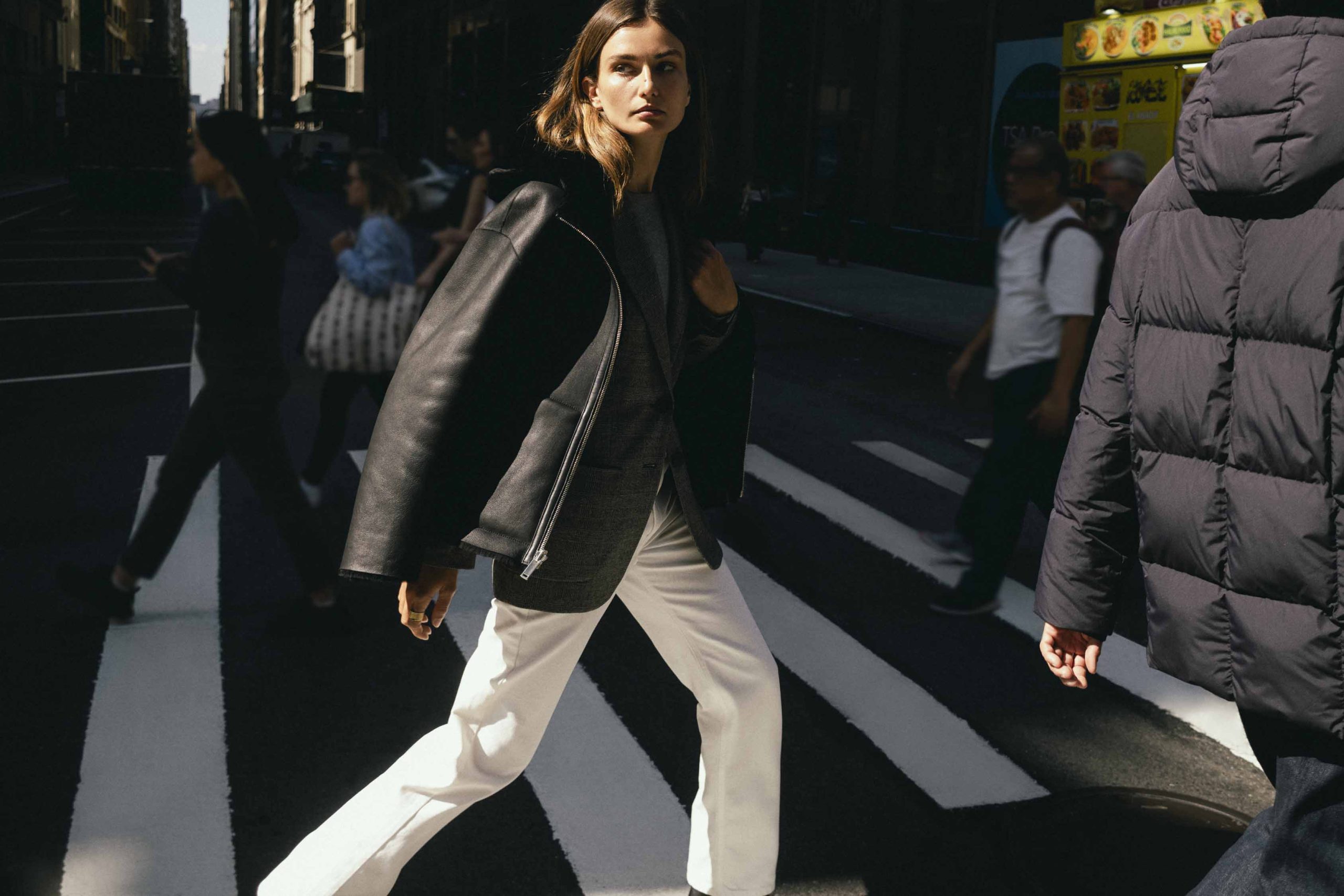 Outside / Report NY