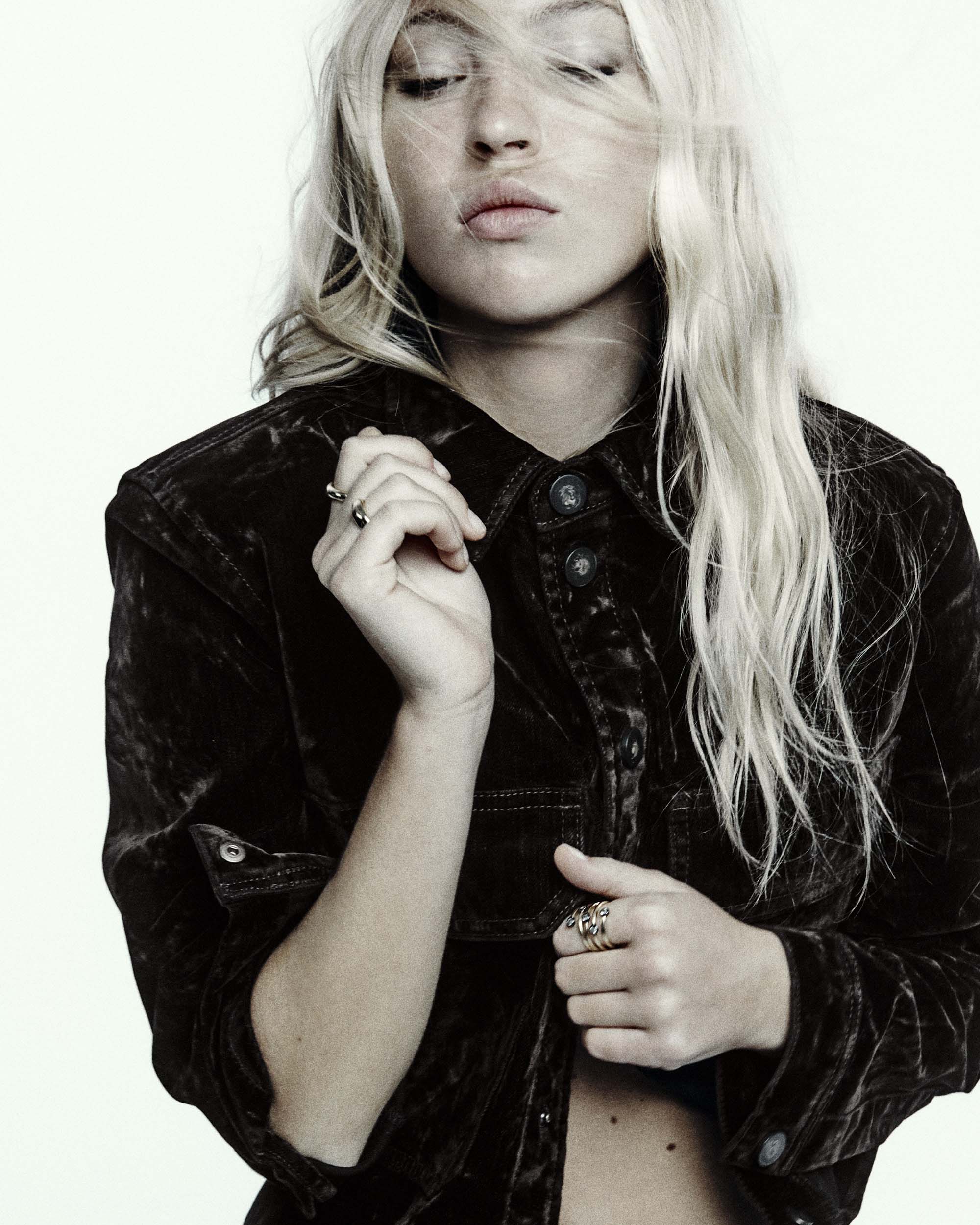 True Minds — Massimo Dutti