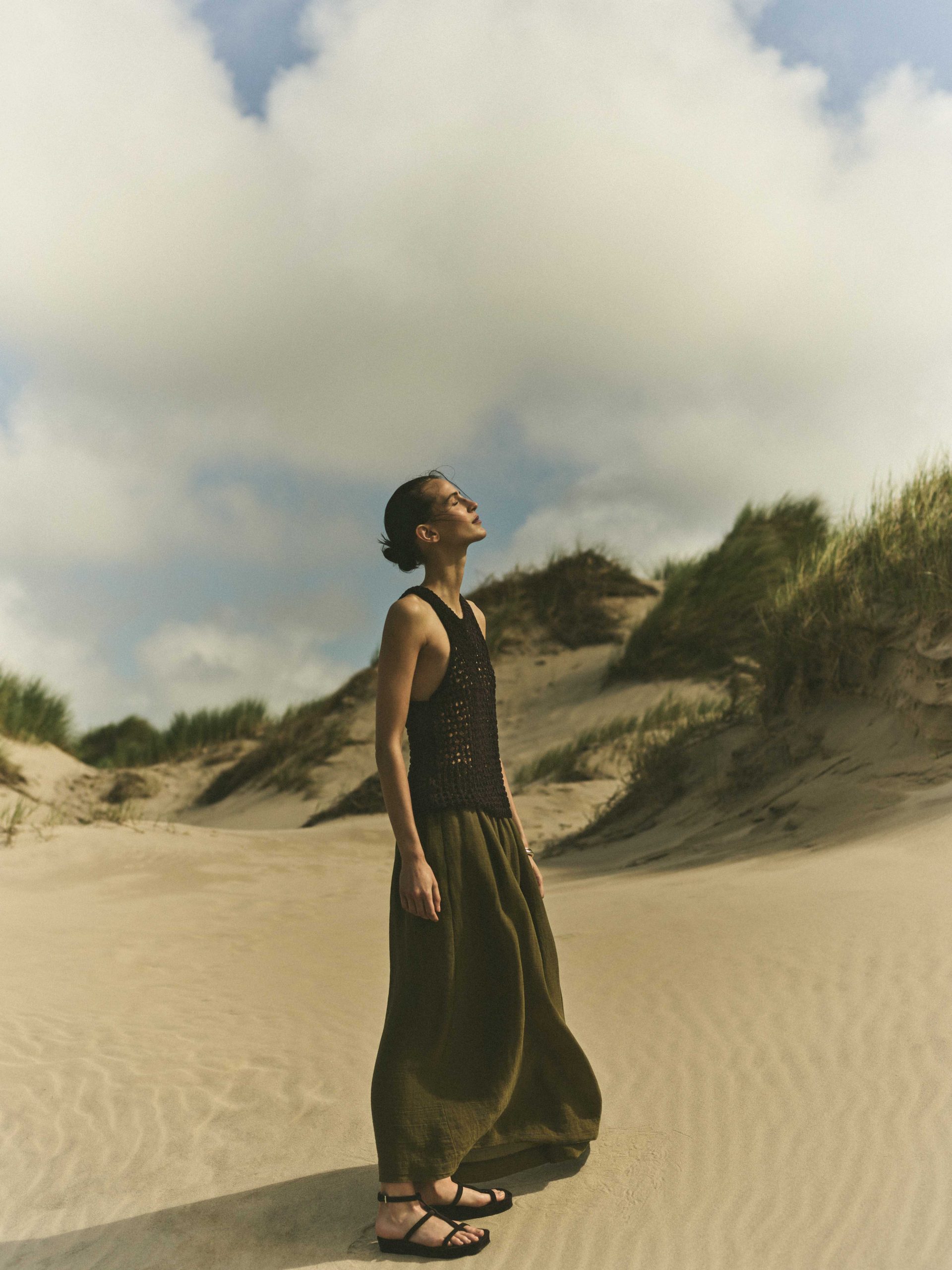 Minimal Resort  — Massimo Dutti