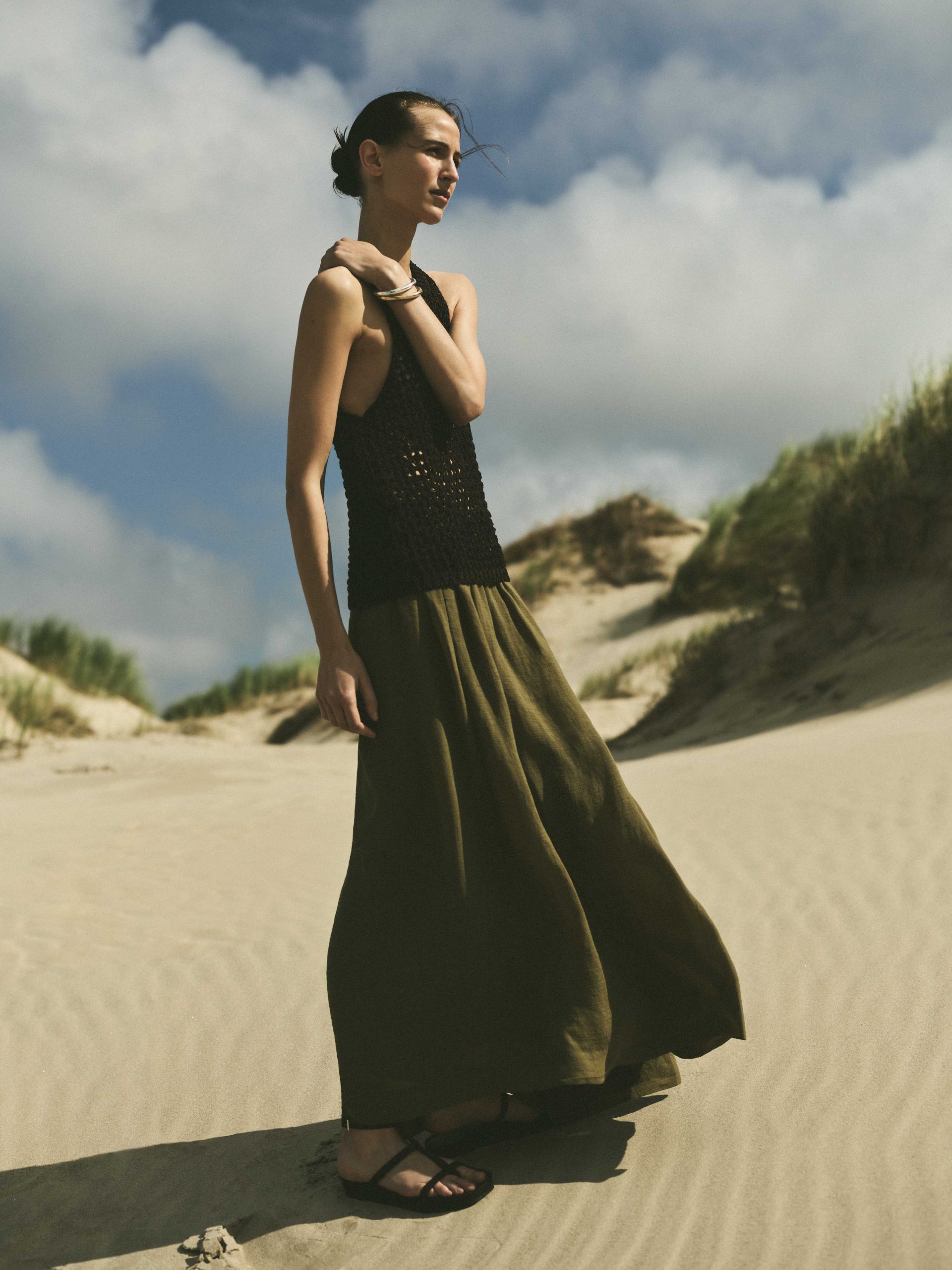 Minimal Resort  — Massimo Dutti