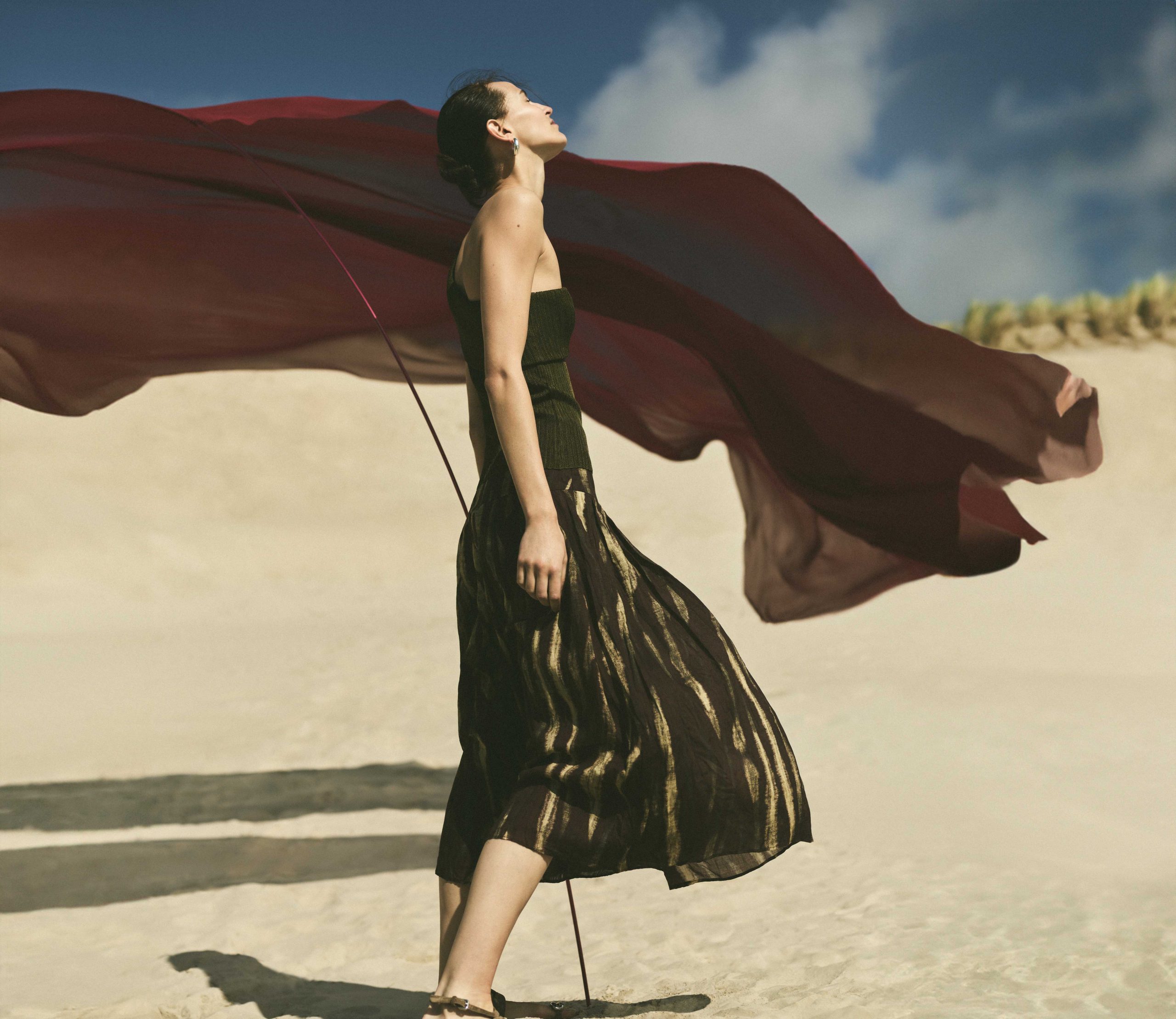 Minimal Resort  — Massimo Dutti