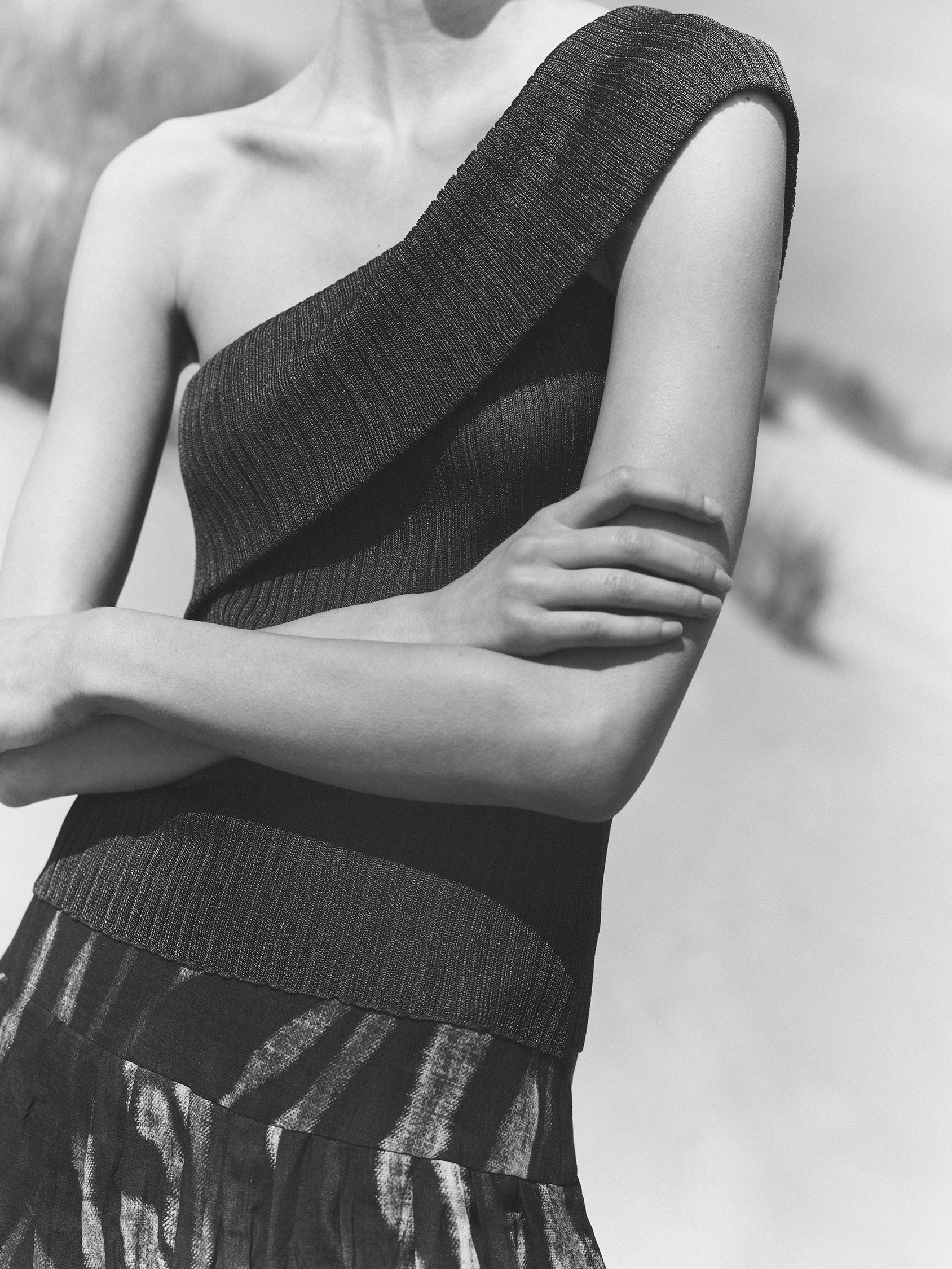 Minimal Resort  — Massimo Dutti