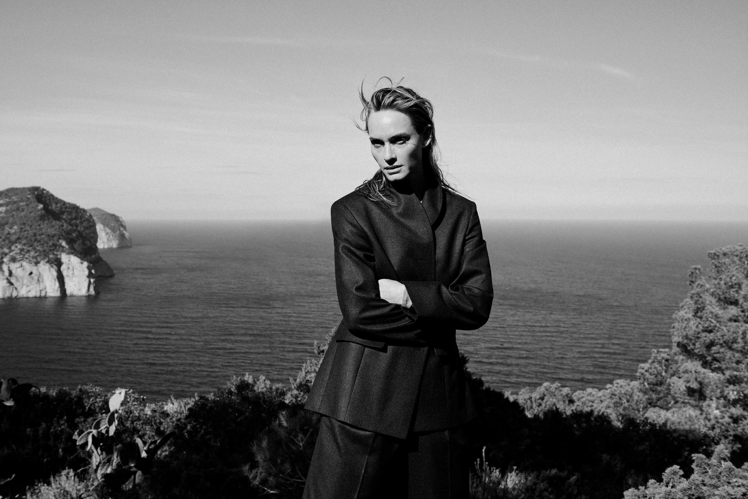 Inside the world of multifaceted Amber Valletta